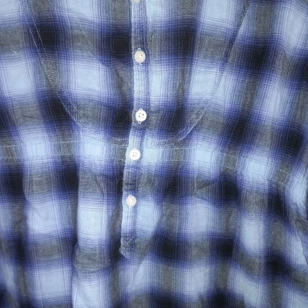 PINK VICTORIA'S SECRET LONG SLEEVE SHIRT - Picture 2 of 4